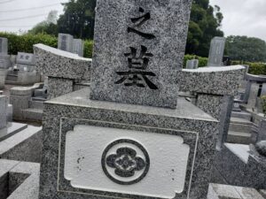 お墓の形
